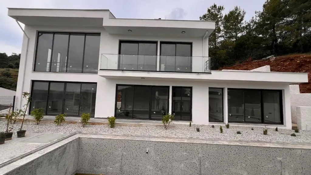 Property in Sarigerme
